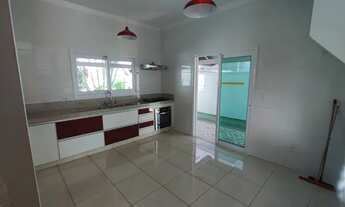 Imagem 5: Casa de Condomínio com 4 Quartos e 4 banheiros à Venda, 217 m² por R$ 1.590.000