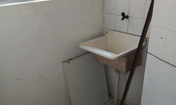 Imagem 5: Apartamento TÉRREO no Bairro Rubem Berta com 40 m², 2 dormitórios, sala de estar, cozinha