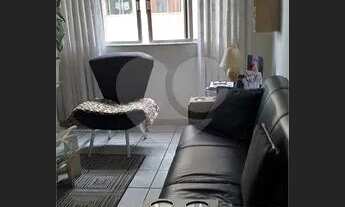 Imagem 1: Ótimo apartamento térreo, de frente, sol da manhã [VP