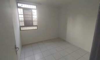 Imagem 6: Casa em privê em pau amarelo