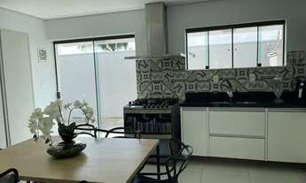 Imagem 7: Casa para Venda em Mogi das Cruzes, Vila Oliveira, 3 dormitórios, 3 suítes, 5 banheiros, 6