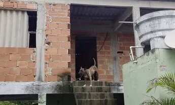 Imagem 2: Casa + construção + kitnet