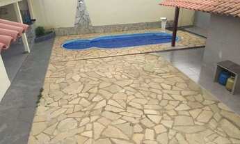 Imagem 7: Térrea para venda tem 200 metros quadrados com 4 quartos