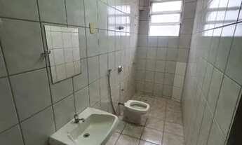 Imagem 7: Apartamento de três quartos com uma suíte