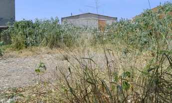 Imagem 7: Venda de Terreno Comercial com Escritura- Espaço Perfeito para Seu Empreendimento