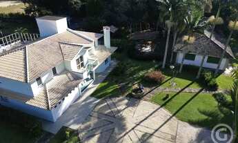 Imagem 5: Descubra a tranquilidade e o espaço que sua família merece em Ratones, Florianópolis