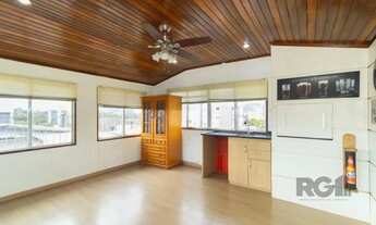 Imagem 2: Casa residencial para alugar no bairro Petrópolis com 180 m² e 3 dormitórios/quartos