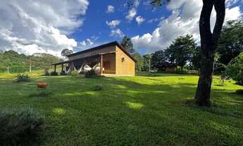 Imagem 2: Fazenda/Sítio/Chácara para venda possui 300 metros quadrados com 4 quartos
