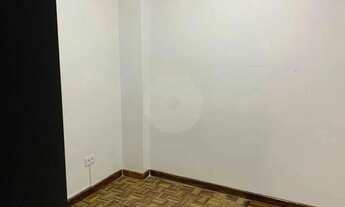 Imagem 6: Quitinete à venda no Centro de Curitiba | Semi mobiliada