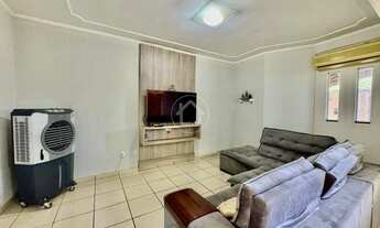 Imagem 3: CASA PORTEIRA FECHADA COM PISCINA NO MONTE CASTELO