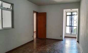 Imagem: Prático e bem localizado no Centro para