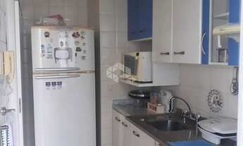 Imagem 5: Apartamento de dois dormitórios á venda em Porto Alegre, Bairro Floresta. Excelente vista