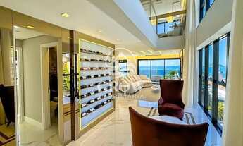 Imagem 6: Duplex Exclusivo em Jurerê com Suíte Master e Hidromassagem de Frente para o Mar