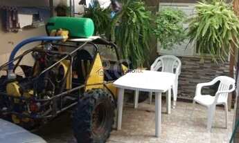 Imagem 2: Casa em Porto Alegre, no bairro Espírito Santo, com 3 dormitório(s), e 3 banheir
