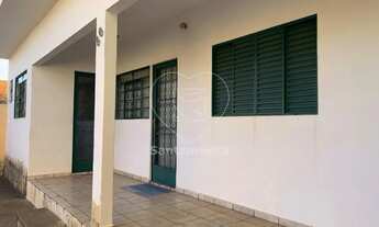 Imagem: Casa à venda na Região Norte de Londrina