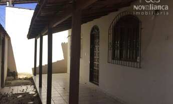 Imagem 2: Casa com 3 quartos para alugar, 80 m² por R$ 1.100 - Araçás - Vila Velha/ES