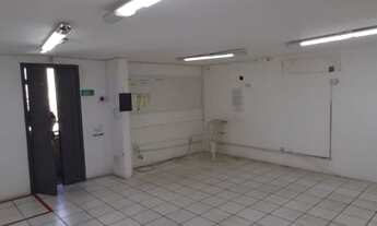 Imagem 5: NERI Casa comercial no Espinheiro