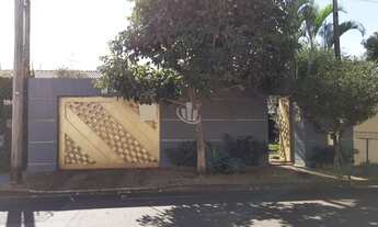 Imagem 2: ARARAQUARA - Casa Padrão - RESIDENCIAL CAMBUY