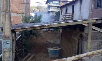 Imagem: Casa em pedra azul !