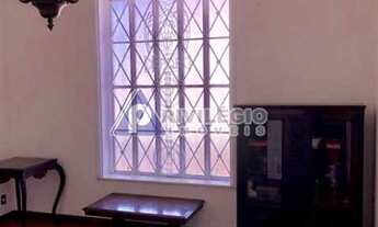 Imagem 3: Privilégio Imóveis vende: Excelente cobertura de frente para a Av. Atlântica, COPACABANA