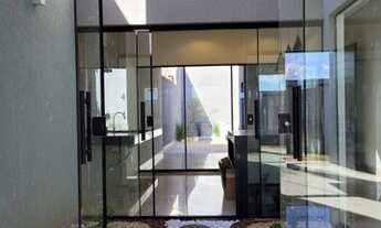 Imagem 2: Casa para venda tem 154 metros quadrados com 3 quartos em Jardim Gramado - Goiânia - Goiás