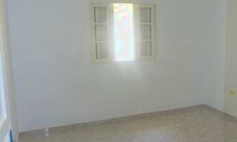 Imagem 6: CASA INDIVIDUAL, COM QUINTAL GRANDE. OPORTUNIDADE!