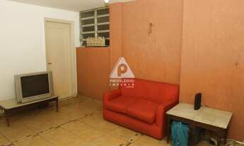 Imagem 2: Ótima Oportunidade no Cosme Velho : 2 Quartos e 1 Suíte