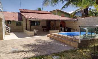 Imagem: ARARUAMA - Casa Padrão - Centro