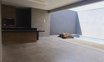 Imagem 4: Casa para venda possui 190 metros quadrados com 4 quartos em Santa Mônica - Uberlândia - M