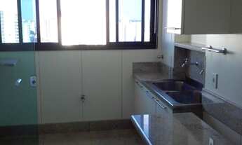 Imagem 4: Centro, Apartamento com 327m², 03 Suítes, 03 Vagas, 1 Apto, por Andar