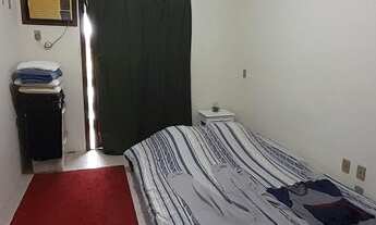 Imagem 5: Casa duplex germinada em cordeirinho de frente para lagoa