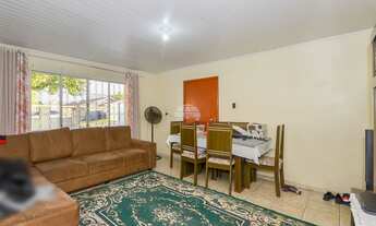 Imagem 3: Casa para venda possui 90 metros quadrados com 3 quartos em Jardim Amélia - Pinhais - PR