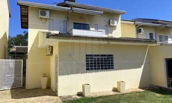 Imagem 2: Sobrado no condomínio Passaredo à venda