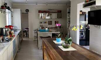 Imagem 7: Belíssima casa com piscina em aldeia da Serra!