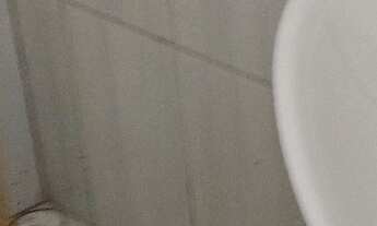 Imagem 2: Aluga se quarto com moveis