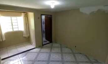 Imagem 2: CASA COM DOIS QUARTOS NO PARQUE VERDE DISPONÍVEL PARA VENDA