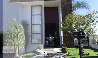 Imagem 2: Linda casa no condomínio fechado Central Parque, em Salto/SP, com 200 m² de área útil