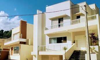 Imagem 2: Casa de Condomínio com 6 Quartos à Venda no Arujá Ville II, 400 m²