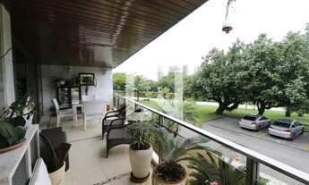 Imagem 7: Apartamento à Venda - Barra da Tijuca - Marapendi, 4 Quartos, 174 m2