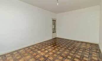 Imagem 7: Apartamento para venda tem 69 metros quadrados com 2 quartos em Rio Branco - Porto Alegre