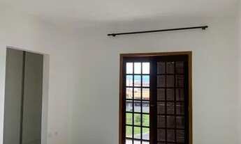 Imagem 4: Sobrado em condomínio fechado