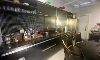 Imagem 5: Casa para venda possui 220 metros quadrados com 3 quartos em Morumbi - São Paulo - SP