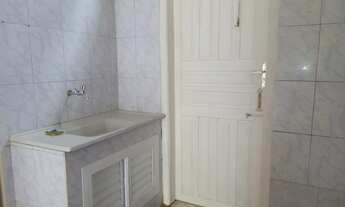 Imagem 2: Casa de vila próxima Alameda. Sala, 2 quartos, banheiro, cozinha área/serviço externa