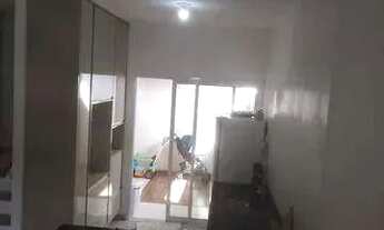 Imagem 3: Sobrado com 2 dormitórios à venda, 70 m² por R$ 300.000 - Chácaras Pousada do Vale - São J