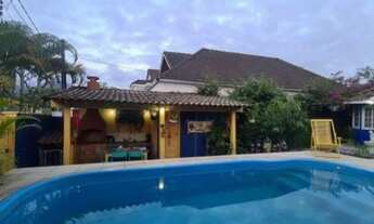 Imagem: Sobrado para venda possui 180 metros quadrados