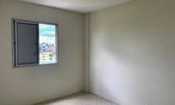 Imagem 2: Apartamento para venda possui 53 metros quadrados com 2 quartos em Rio Pequeno - São Paulo