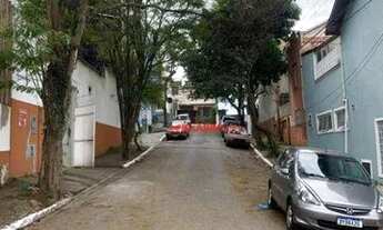 Imagem 2: * Sobrado de 3 Dormitórios com 1 Vaga de Garagem para Reforma com Ótima Localização na Vi