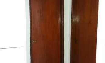 Imagem 7: Aluga-se apartamento térreo com quintal no bairro Laranjeiras