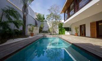 Imagem: Casa à Venda Em Alphaville