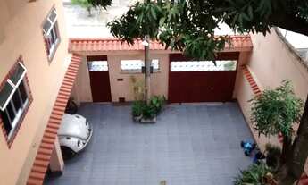 Imagem: Vendo casa 2 Apartamentos 1 Kitnet